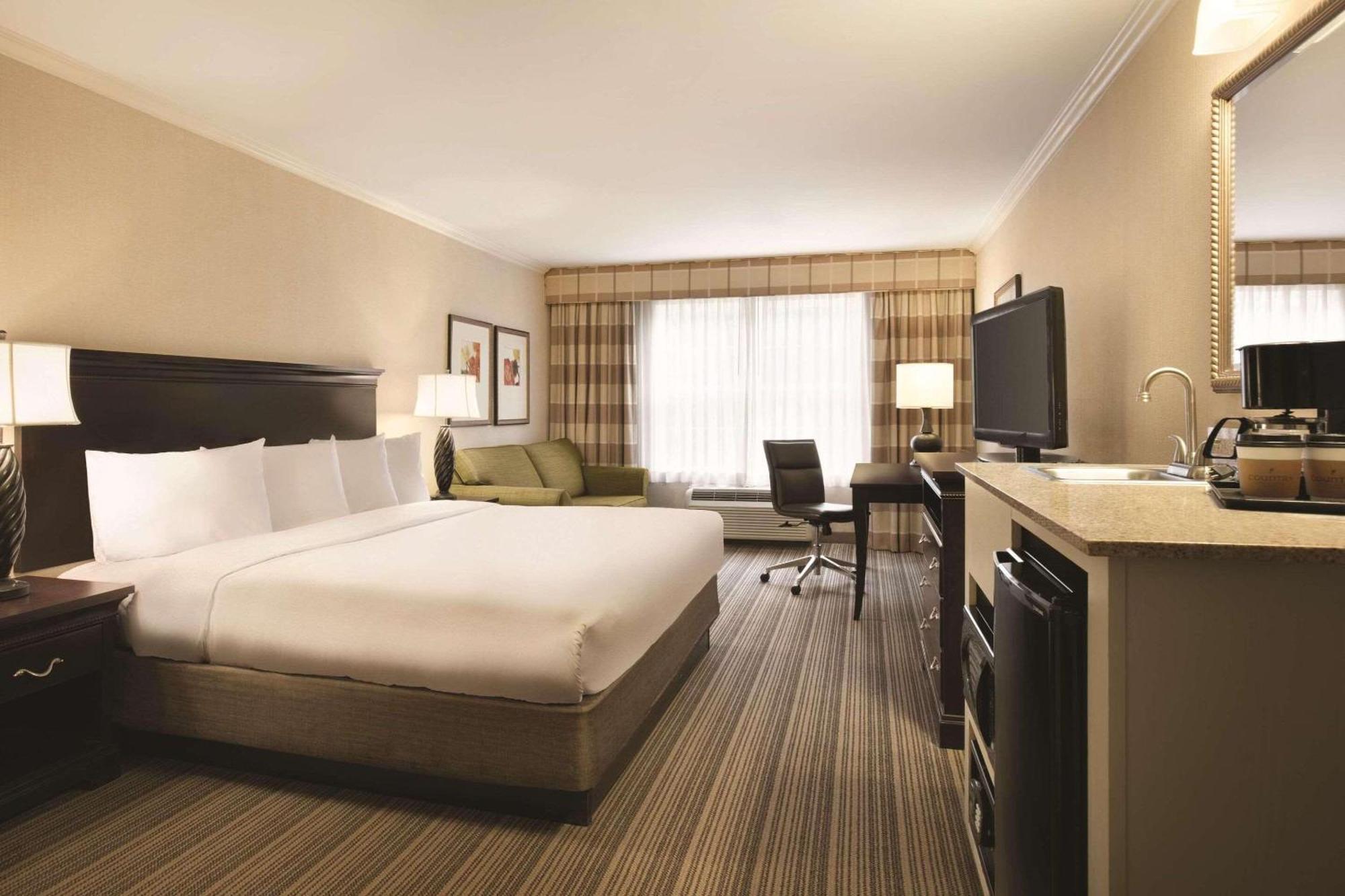 Country Inn & Suites By Radisson, Atlanta Airport North, Ga Hapeville Exterior photo