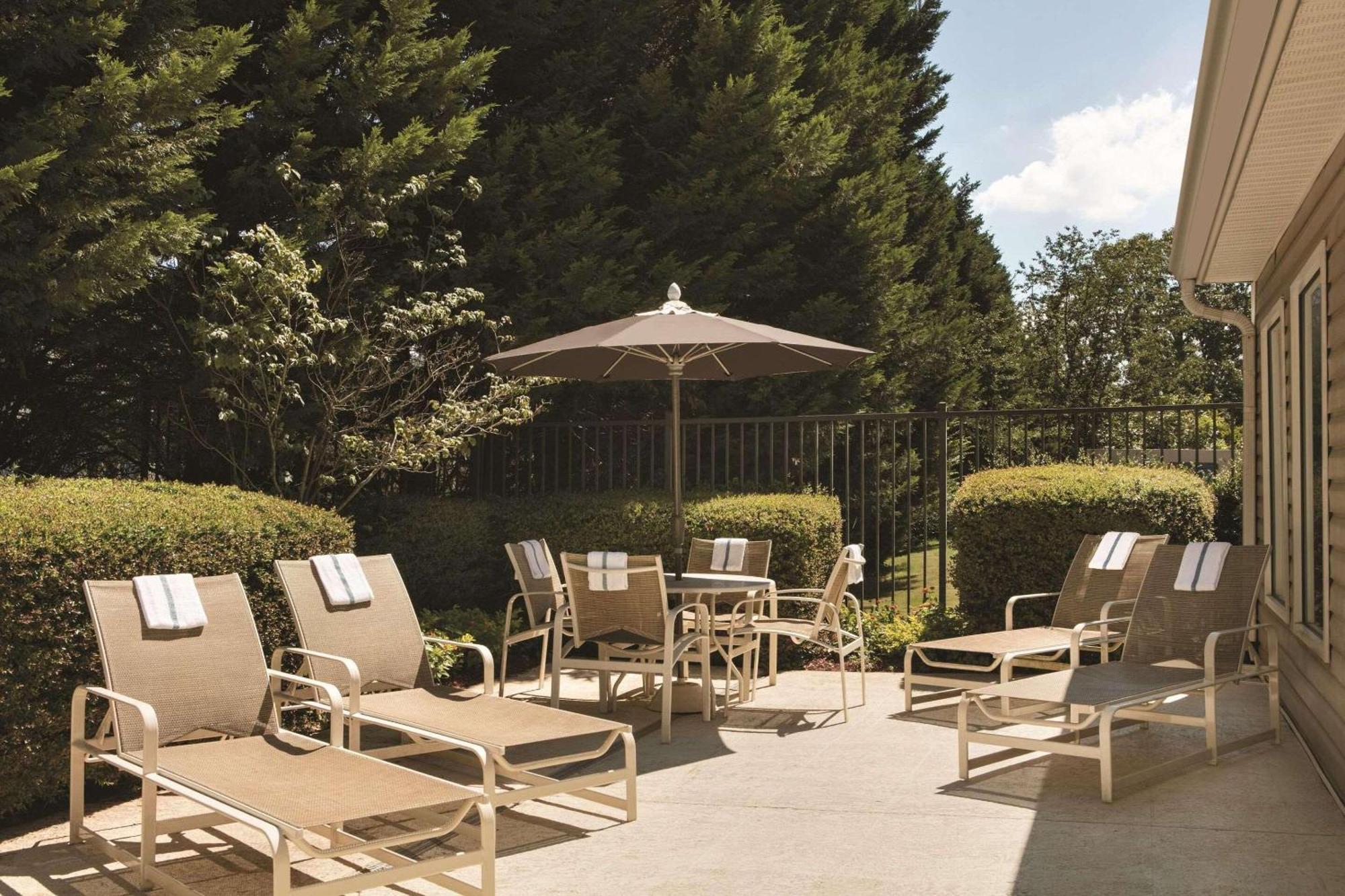 Country Inn & Suites By Radisson, Atlanta Airport North, Ga Hapeville Exterior photo