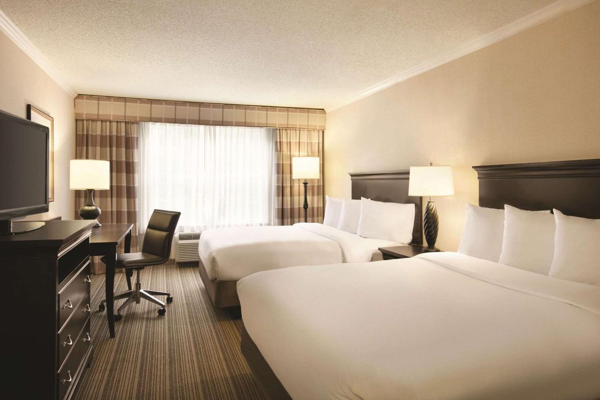 Country Inn & Suites By Radisson, Atlanta Airport North, Ga Hapeville Exterior photo